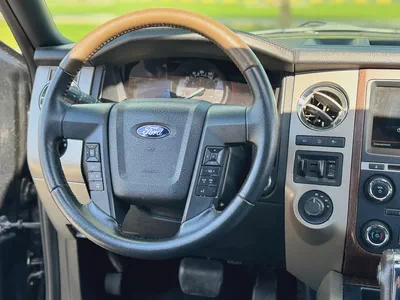 ‏FORD EXPEDITION MODEL 2015 KING RANCH FULL OPTION ORGINAL PAINT-17