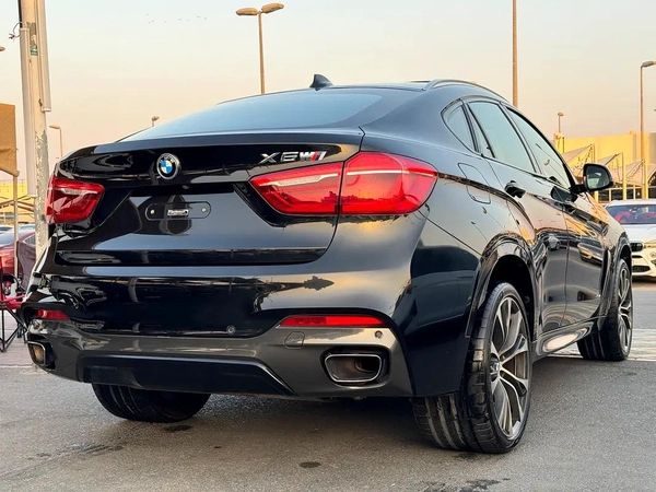 BMW X6 xDrive35i Exclusive 2019 - GCC Specs - Pristine Condition