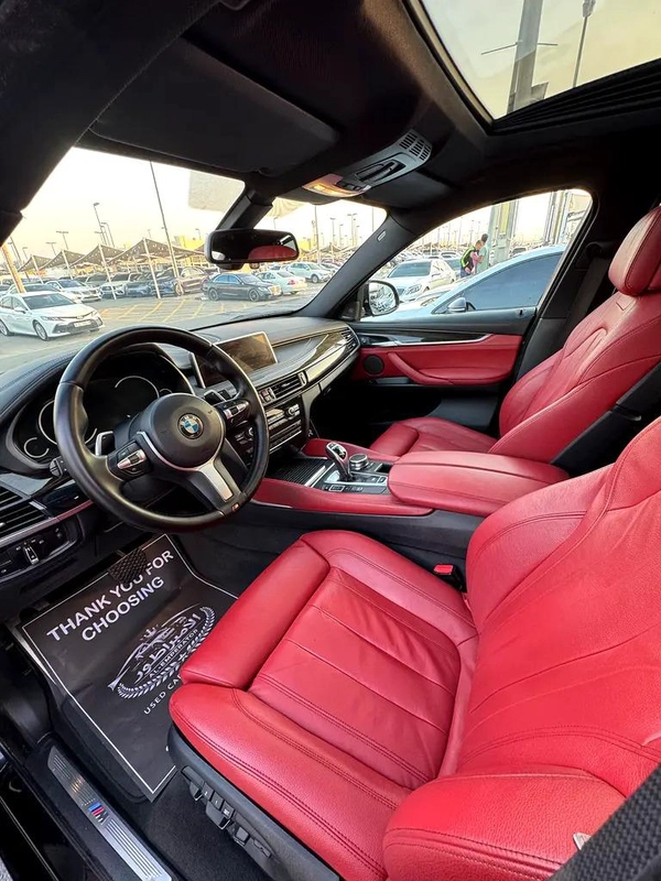 BMW X6 xDrive35i Exclusive 2019 - GCC Specs - Pristine Condition
