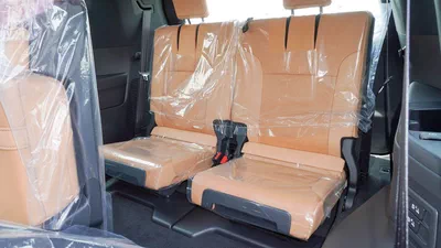 Lexus LX600 SIGNATURE 3.5L V6-12