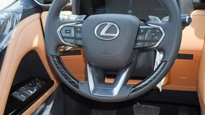 Lexus LX600 SIGNATURE 3.5L V6-4