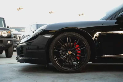 Porsche 911 Carrera Full Service History GCC 3.0L Turbo 6 Cylinders Perfect Condition-2