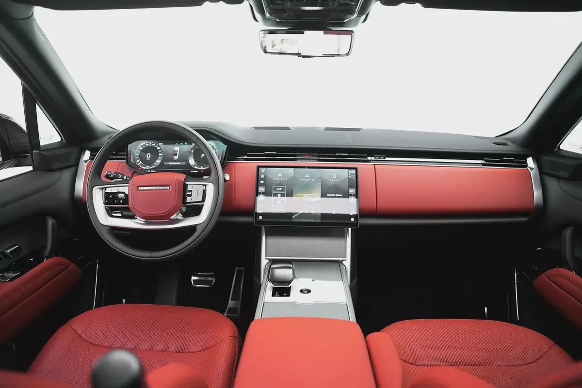2026 Land Rover Range Rover SV | GCC Specs | Brand New Luxury-5-5