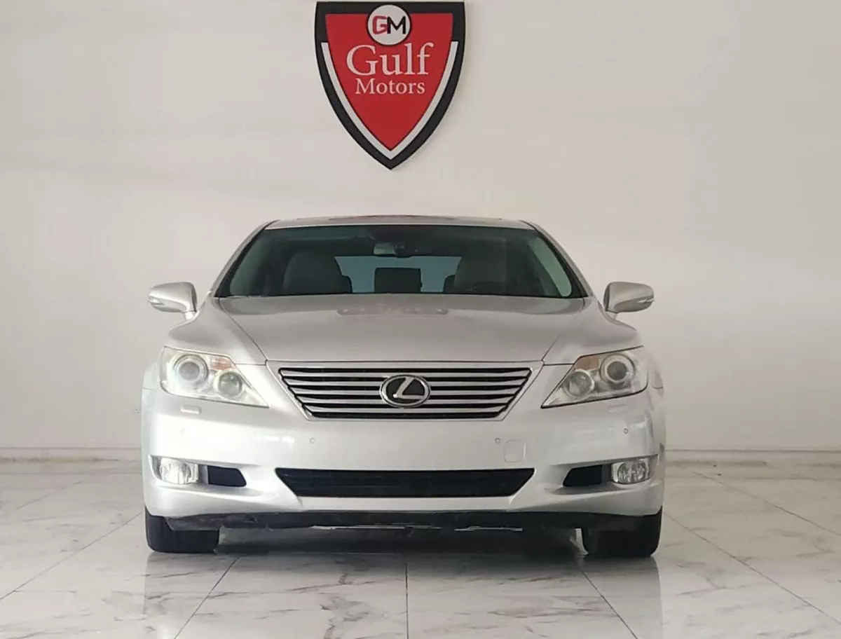 Lexus LS460 PREMIER LWB 4.6L - 8CYL - EXCELLENT CONDITION NO ACCIDENT  AMERICAN SPECS CLEAN TITLE-1-0