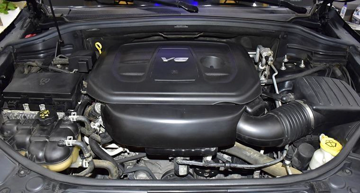 Jeep Grand Cherokee Laredo 4x4 ( 2018 Model ) in Black Color GCC Specs-2-2