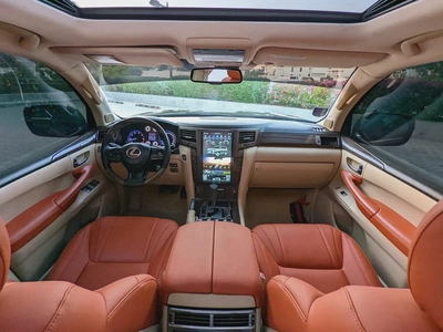 LEXUS LX570 2009 FACELIFTED 2021 GCC FULL OPTION IN EXCELLENT CONDITION-2