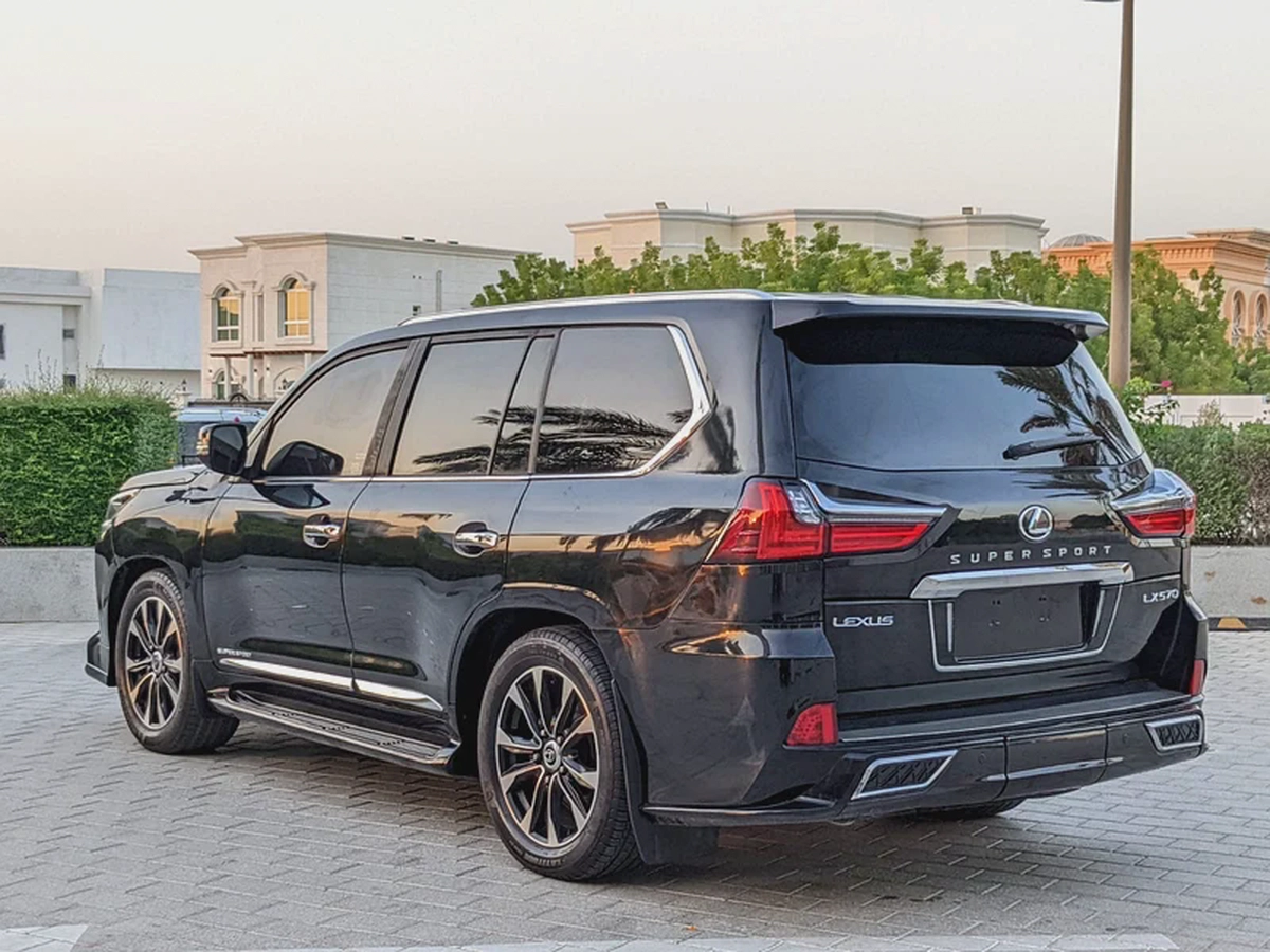 LEXUS LX570 2009 FACELIFTED 2021 GCC FULL OPTION IN EXCELLENT CONDITION-7-7