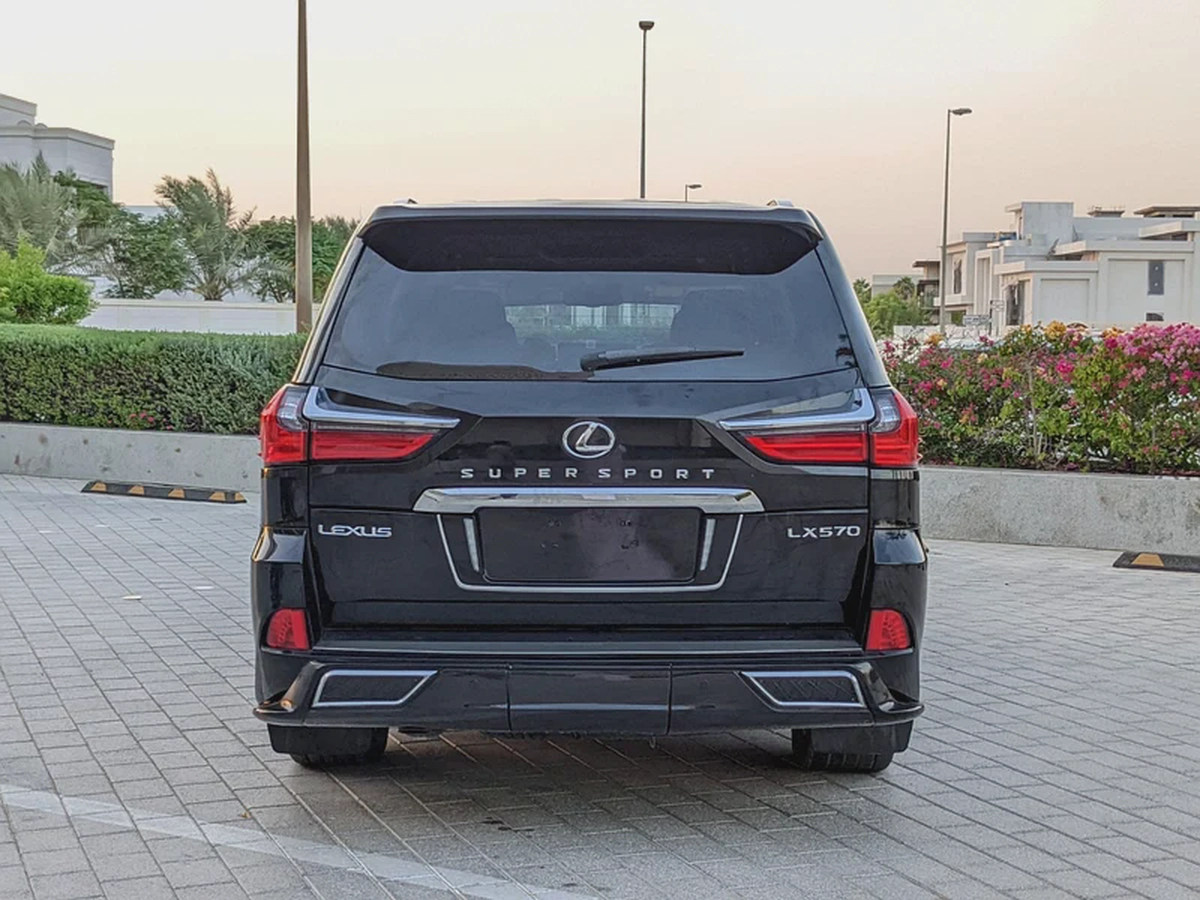 LEXUS LX570 2009 FACELIFTED 2021 GCC FULL OPTION IN EXCELLENT CONDITION-10-10