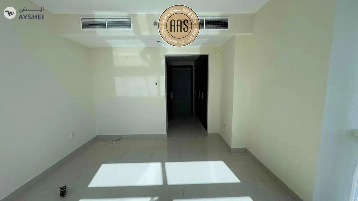 luxury 2bhk in close to metro rent only 130k-1-1