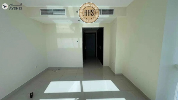 luxury 2bhk in close to metro rent only 130k