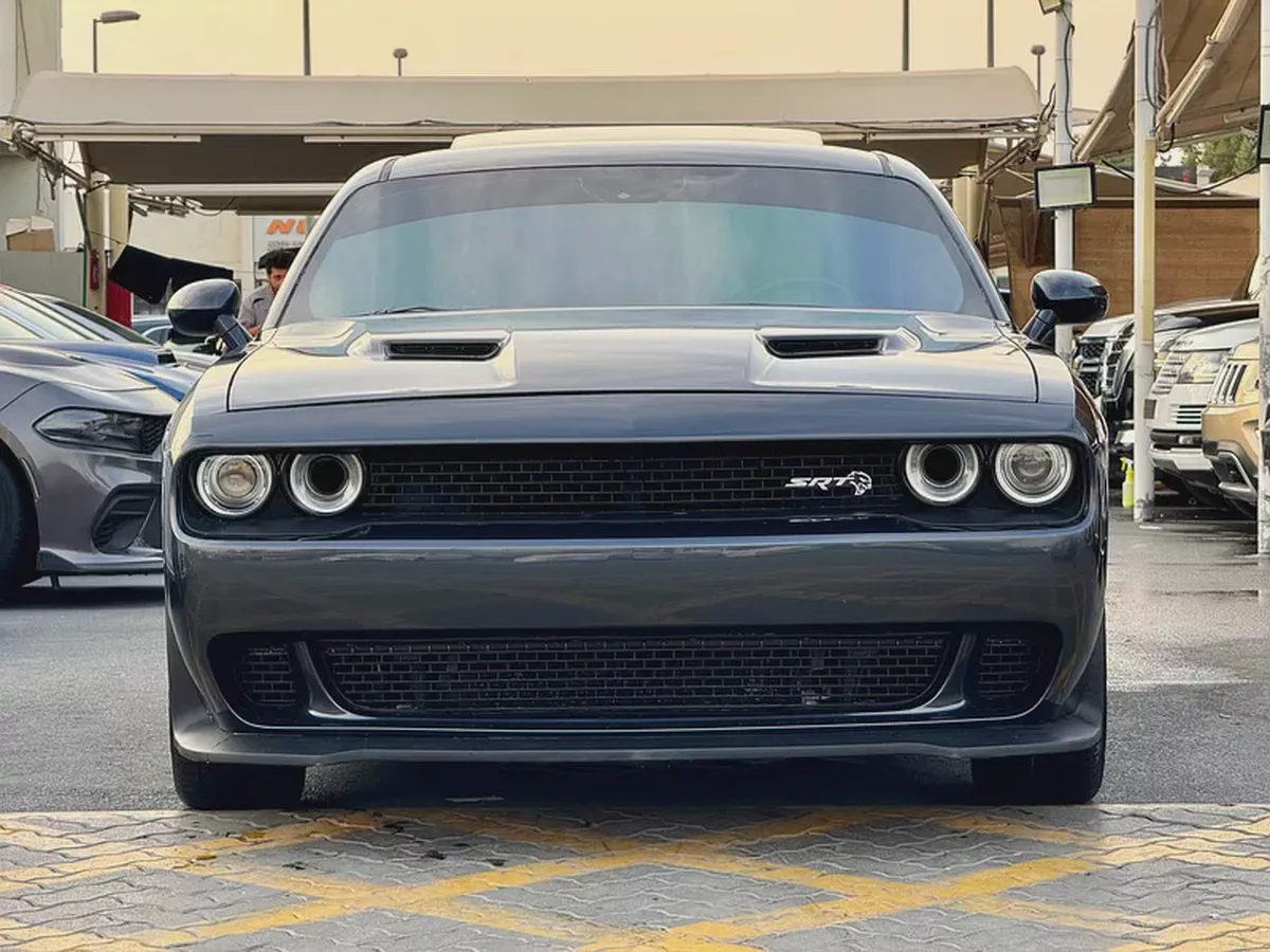 دودچ تشالينچر RT V8 5.7L HEMI موديل 2018 وارد فل اوبشن بحاله ممتازه