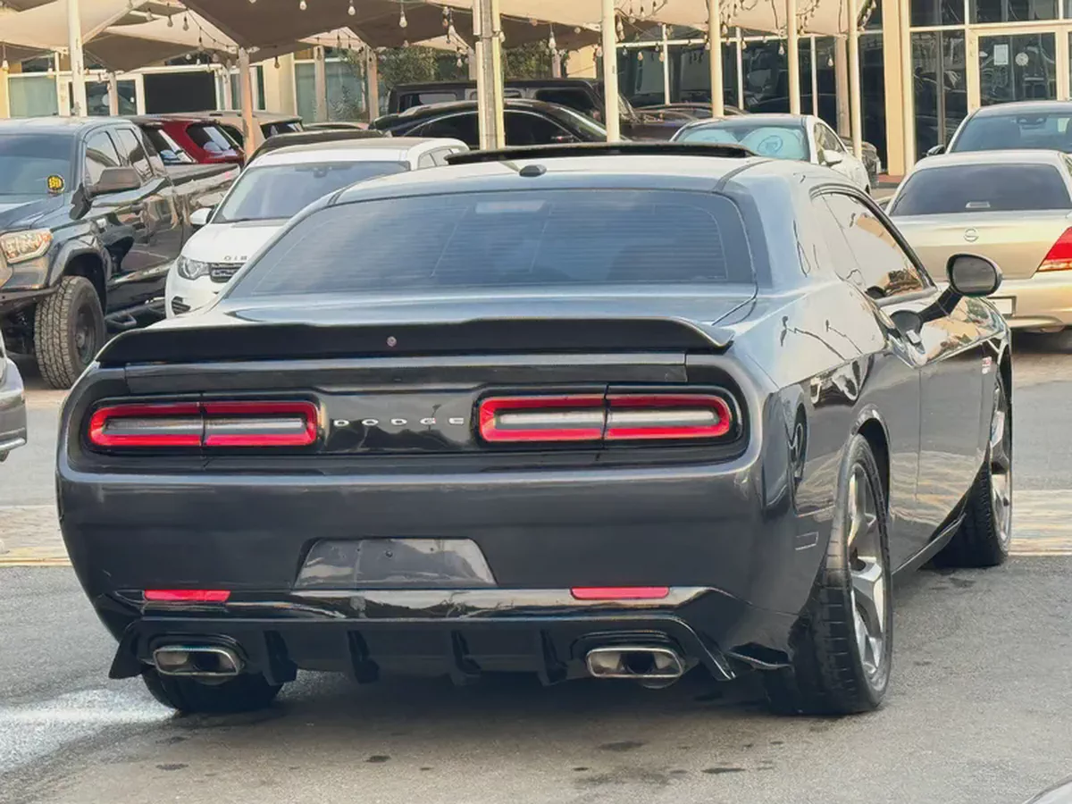 دودچ تشالينچر RT V8 5.7L HEMI موديل 2018 وارد فل اوبشن بحاله ممتازه-7-7