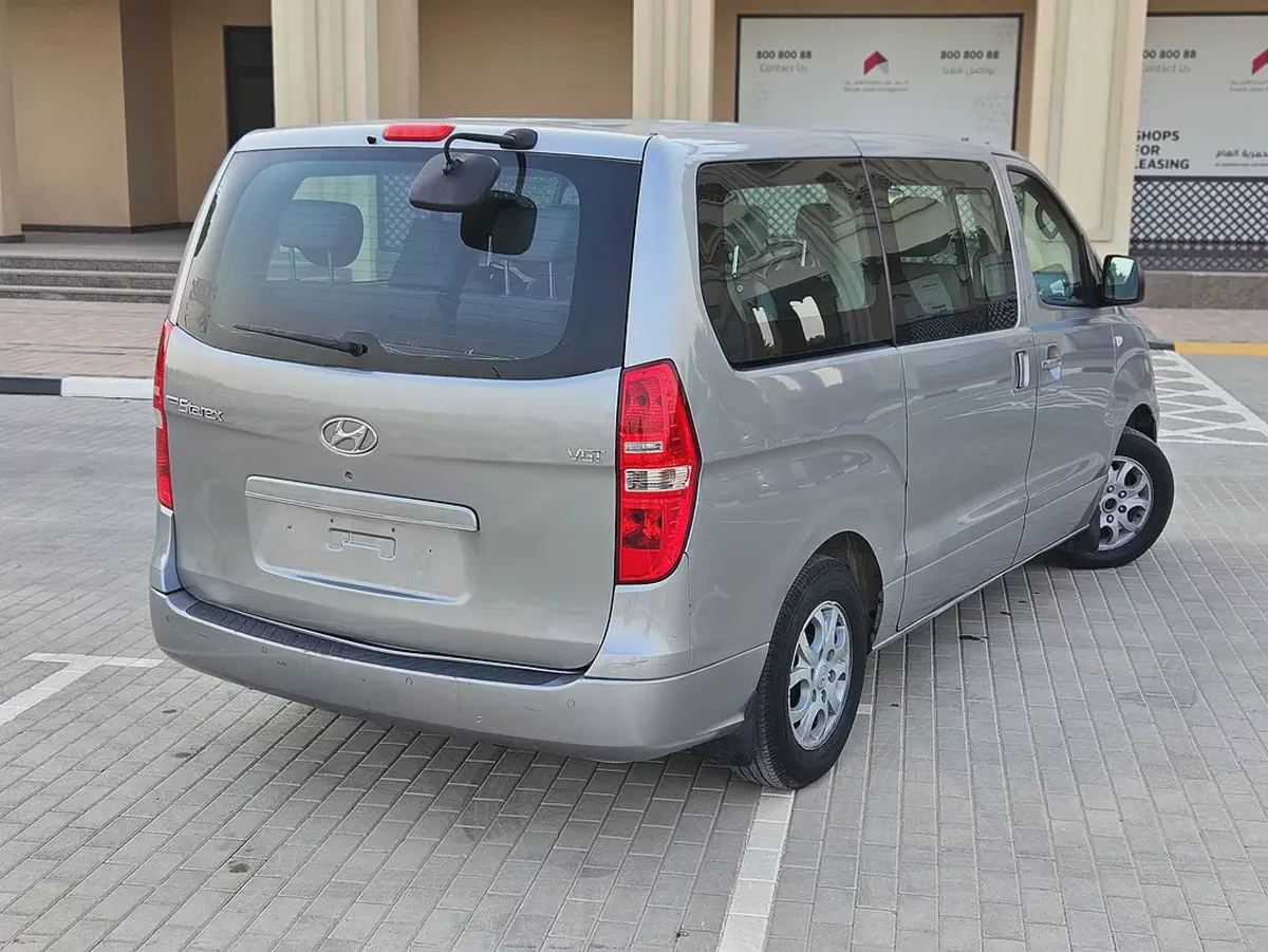 Hyundai H1 Passenger Diesel Full Automatic Korean Specs Low KM Premium Condition 12 Seat Full Option-16-16