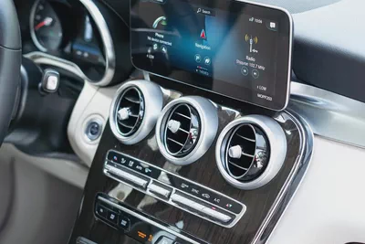 2021 Mercedes-Benz GLC 300-10
