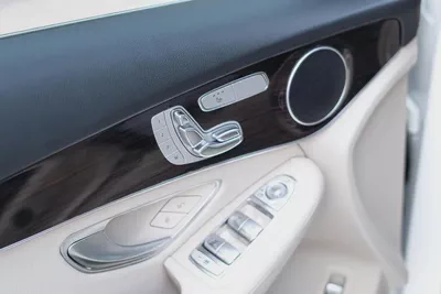 2021 Mercedes-Benz GLC 300-11