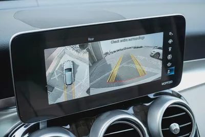 2021 Mercedes-Benz GLC 300-14