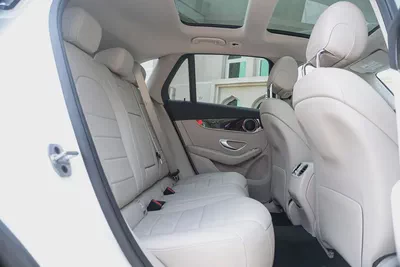 2021 Mercedes-Benz GLC 300-19