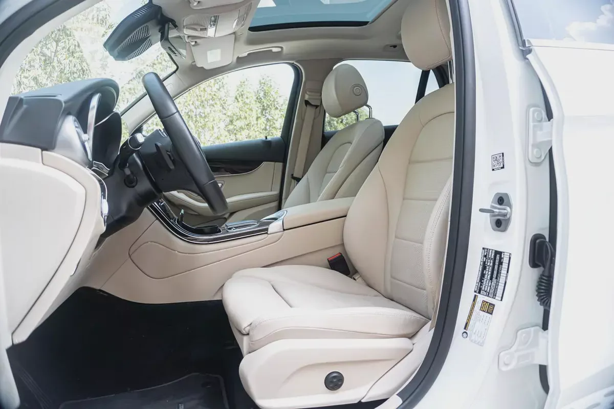 2021 Mercedes-Benz GLC 300-17-17