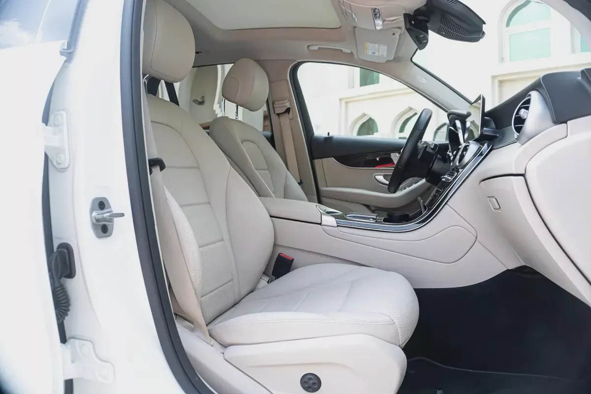 2021 Mercedes-Benz GLC 300-18-18