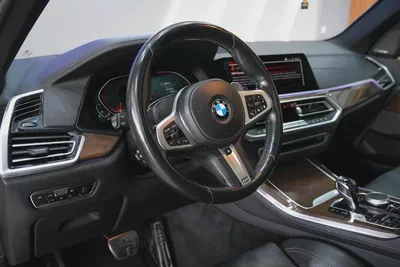 2020 - BMW X5 - XDrive 40i - Perfect inside and out for 119,000.00 AED-9