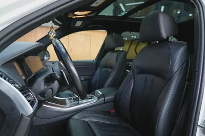 2020 - BMW X5 - XDrive 40i - Perfect inside and out for 119,000.00 AED-10