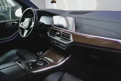2020 - BMW X5 - XDrive 40i - Perfect inside and out for 119,000.00 AED-14