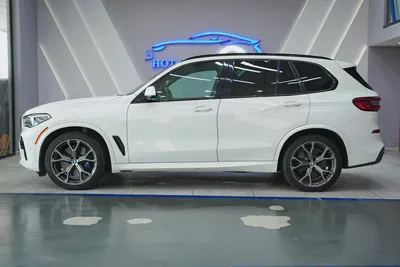 2020 - BMW X5 - XDrive 40i - Perfect inside and out for 119,000.00 AED-5