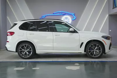 2020 - BMW X5 - XDrive 40i - Perfect inside and out for 119,000.00 AED-6