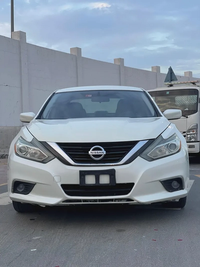 Nissan Altima SV 2018,d-1