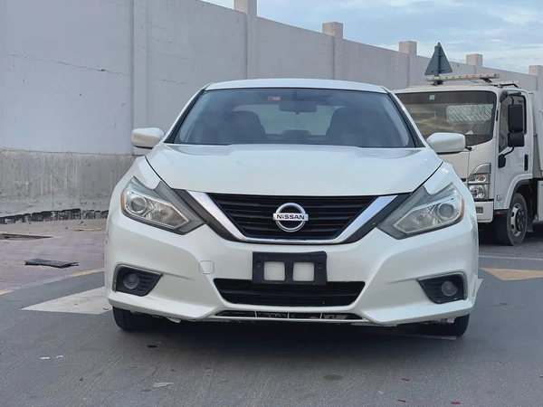 Nissan Altima SV 2018,d