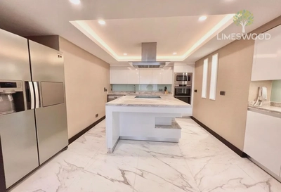 APARTMENT FOR RENT IN CORNICHE DEIRA, DEIRA Stunning Modern 3 BR Penthouse in Corniche Deira-3