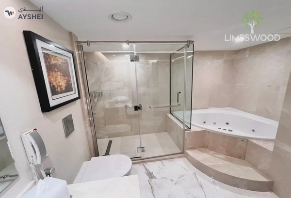 APARTMENT FOR RENT IN CORNICHE DEIRA, DEIRA Stunning Modern 3 BR Penthouse in Corniche Deira