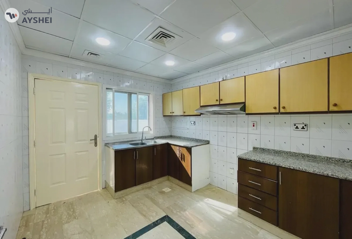 VILLA FOR RENT IN MIRDIF VILLAS, MIRDIF Spacious | Semi detached 4 Master bedrooms-7-7