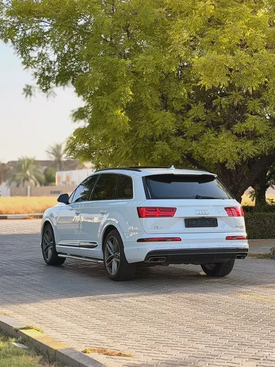 Audi Q7 45 TFSI 2017 - GCC Specs - Excellent Condition-7