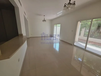 Unfurnished 3BR Villa With Maids In Quite Location-4