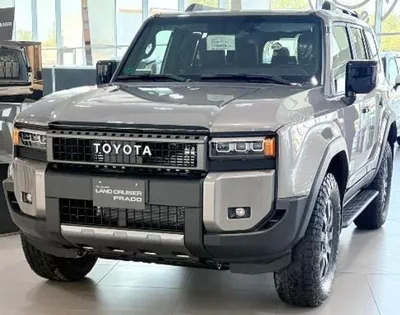 Toyota Prado VXR 2.4L PETROL A/T GCC SPECIFICATION-0