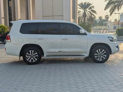 2020 Toyota Land Cruiser GXR V6 4.0L – Full Option, Top Spec | 42,000km Excellent Condition-10
