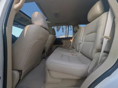 2020 Toyota Land Cruiser GXR V6 4.0L – Full Option, Top Spec | 42,000km Excellent Condition-6