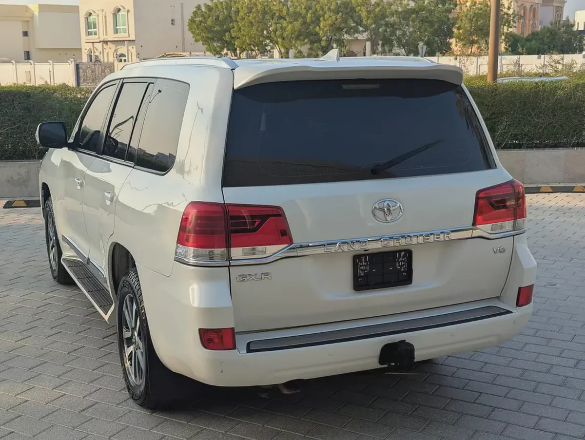2020 Toyota Land Cruiser GXR V6 4.0L – Full Option, Top Spec | 42,000km Excellent Condition-11-11