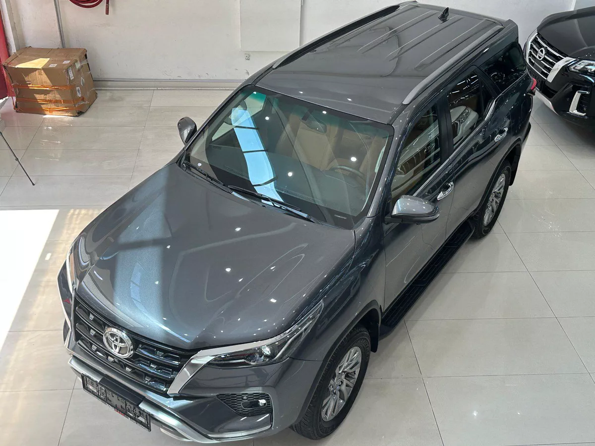 2024 Toyota Fortuner VXR 4.0L V6 // EMI Starting from 2,840 AED-2-2