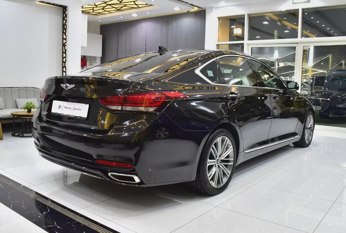 EXCELLENT DEAL for our Genesis G80 3.3L ( 2018 Model ) in Black Color Korean Specs-5-5