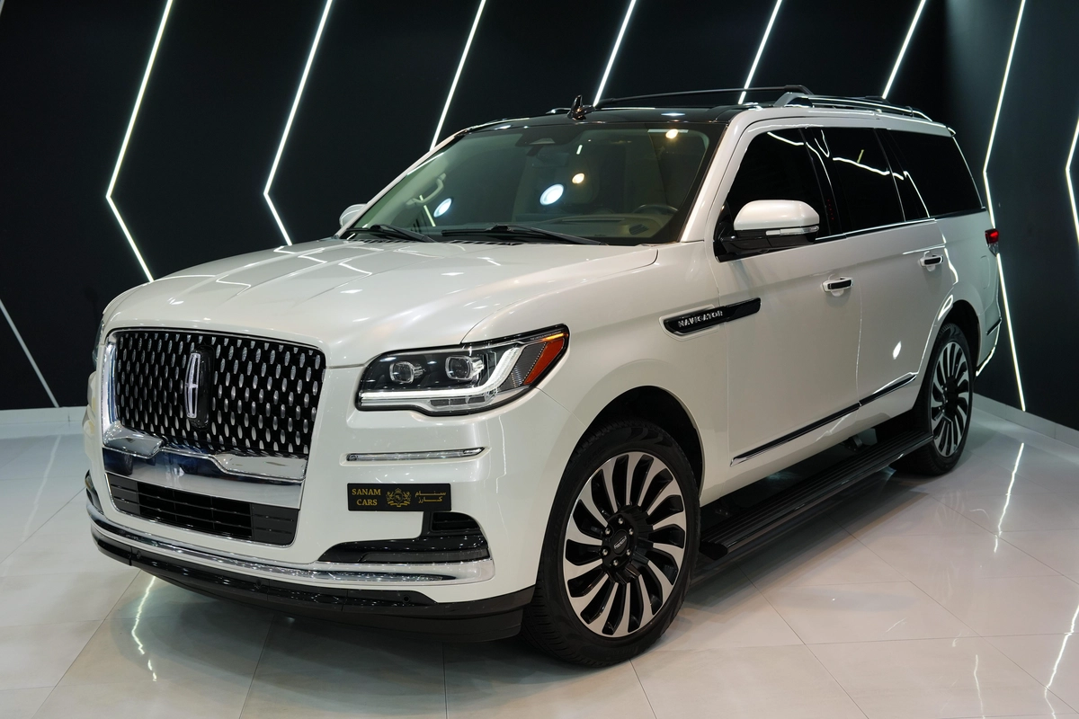 Lincoln Navigator Presidential 2023