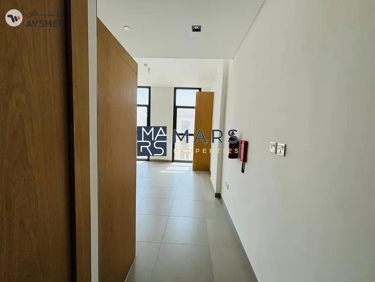 Luxury| Spacious| Signature Partition Apartment| Separate Bed+ Living Room | Best Price