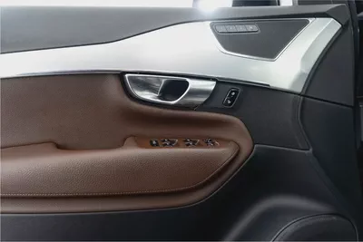 AED 2,035 / 48 months | 0% DP | 2018 Volvo XC90 T6 Momentum Elite / Partial Service History-9