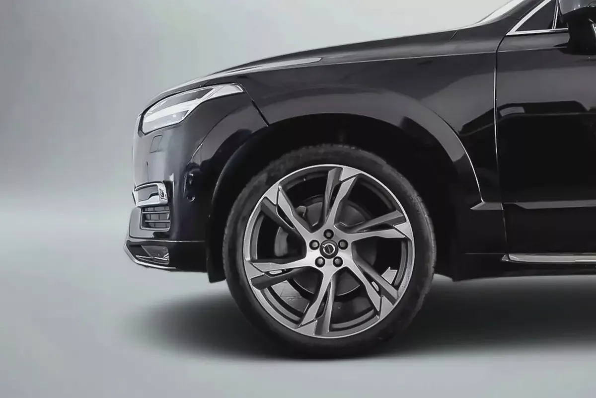 AED 2,035 / 48 months | 0% DP | 2018 Volvo XC90 T6 Momentum Elite / Partial Service History-5-5