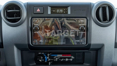 Toyota Land Cruiser 70 LC76 LX LX LC 76 4.2     M/T   2025-24