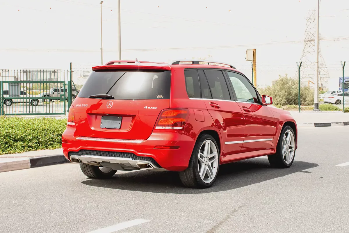 2013 - BENZ GLK350 -  IMMACULATE CONDITION - ONLY 109,000 KM DONE-7-7