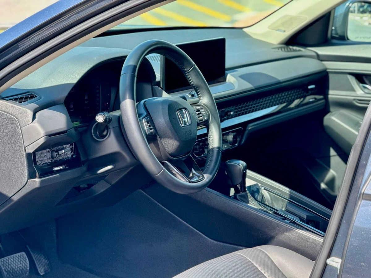 HONDA ACCORD EX-L 2023 | FULL OPTION | LIKE NEW CONDITION UNDER WARRANTY AND SERVICE CONTRACT-11-11