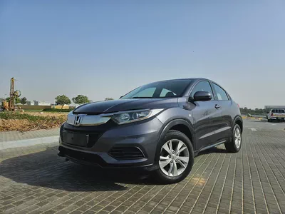Honda HR-V EX 2020 GCC Specs - Mid Option Compact Family SUV Single Owned Car-1