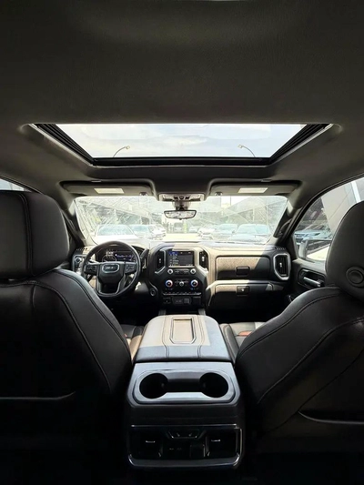 GMC Sierra AT4 2021 - American Specs - GCC Favorite!-18